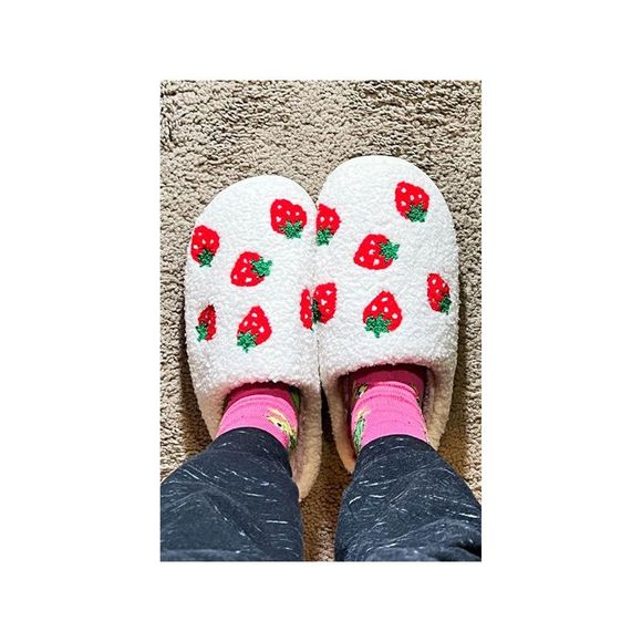 Azura Exchange  Bright White Cute Fuzzy Strawberry Pattern Home Slippers - Picture 8 of 8